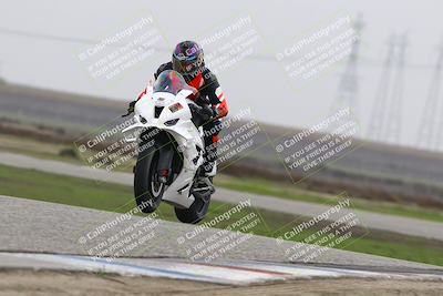 media/Nov-29-2025-TrackDaz (Sat) [[10ae2d9bce]]/A Group/Session 4 (Wheelie Bump)/